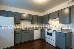 4727 Southeast - Photo 1 of 1