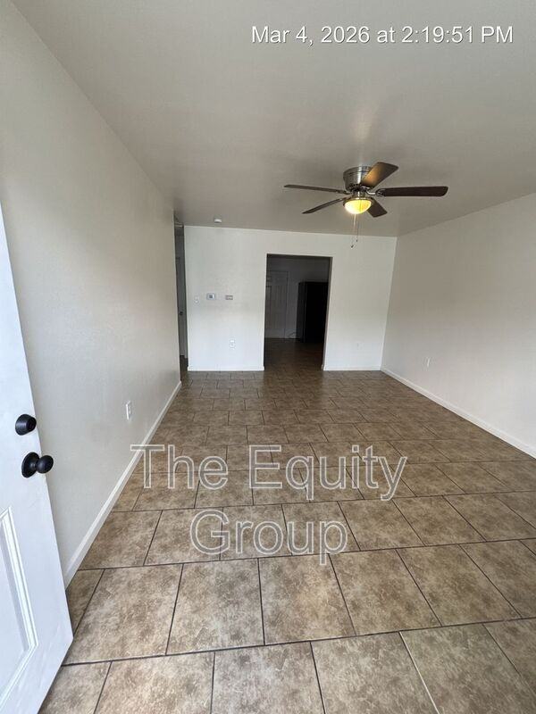 1613 E Douglas Ave - Photo 2 of 16