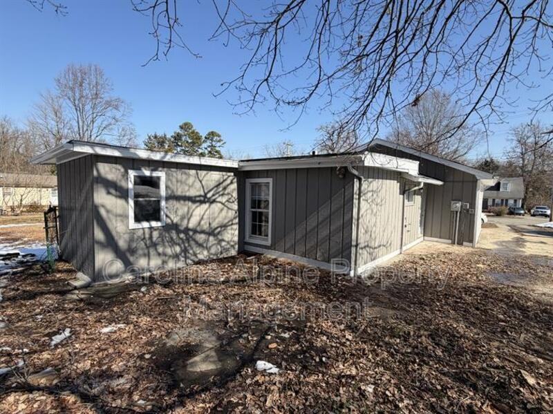 510 Ridgecrest Dr - Photo 2 of 25