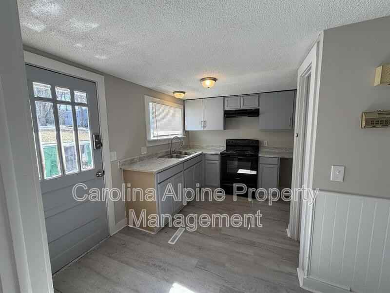 510 Ridgecrest Dr - Photo 4 of 25