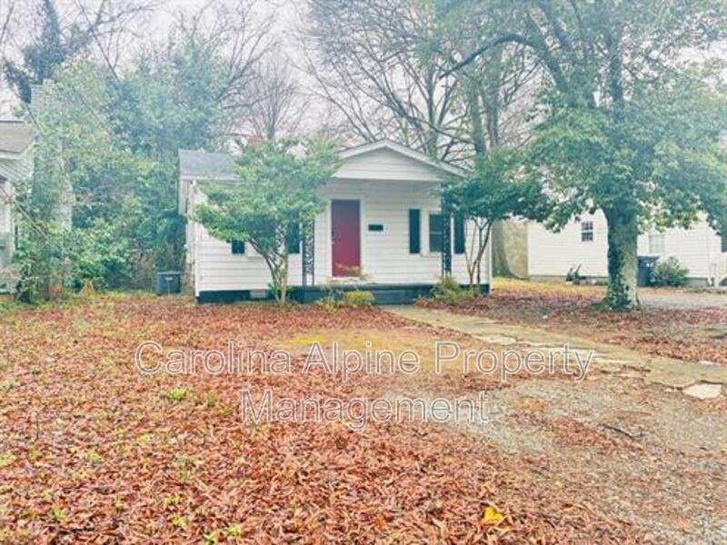 2554 Hemphill St - Photo 2 of 17