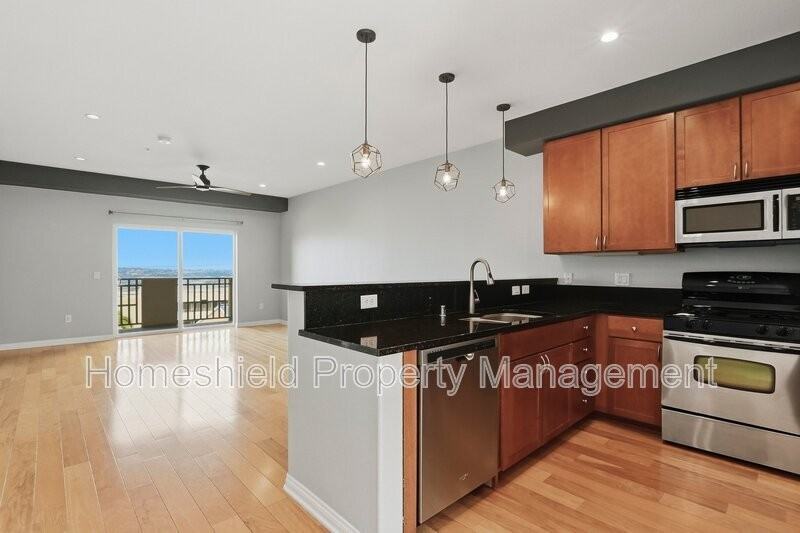 2330 1st Ave #411 - Photo 4 of 35