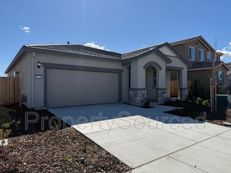 2454 Cortese St - Photo 2 of 41