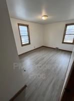 featured image of 3821 N 39th St Uppr