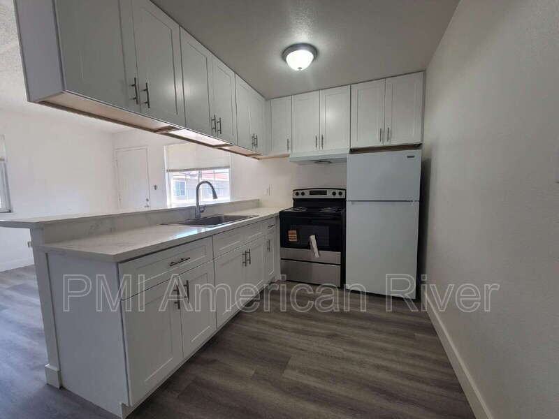 75 Nedra Ct #4 - Photo 5 of 13