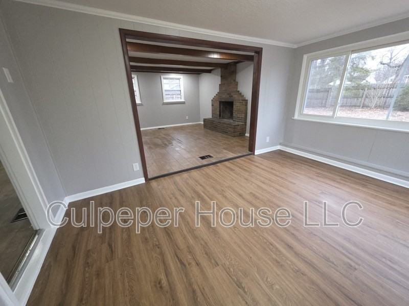 3238 Van Fleet Pkwy - Photo 4 of 31