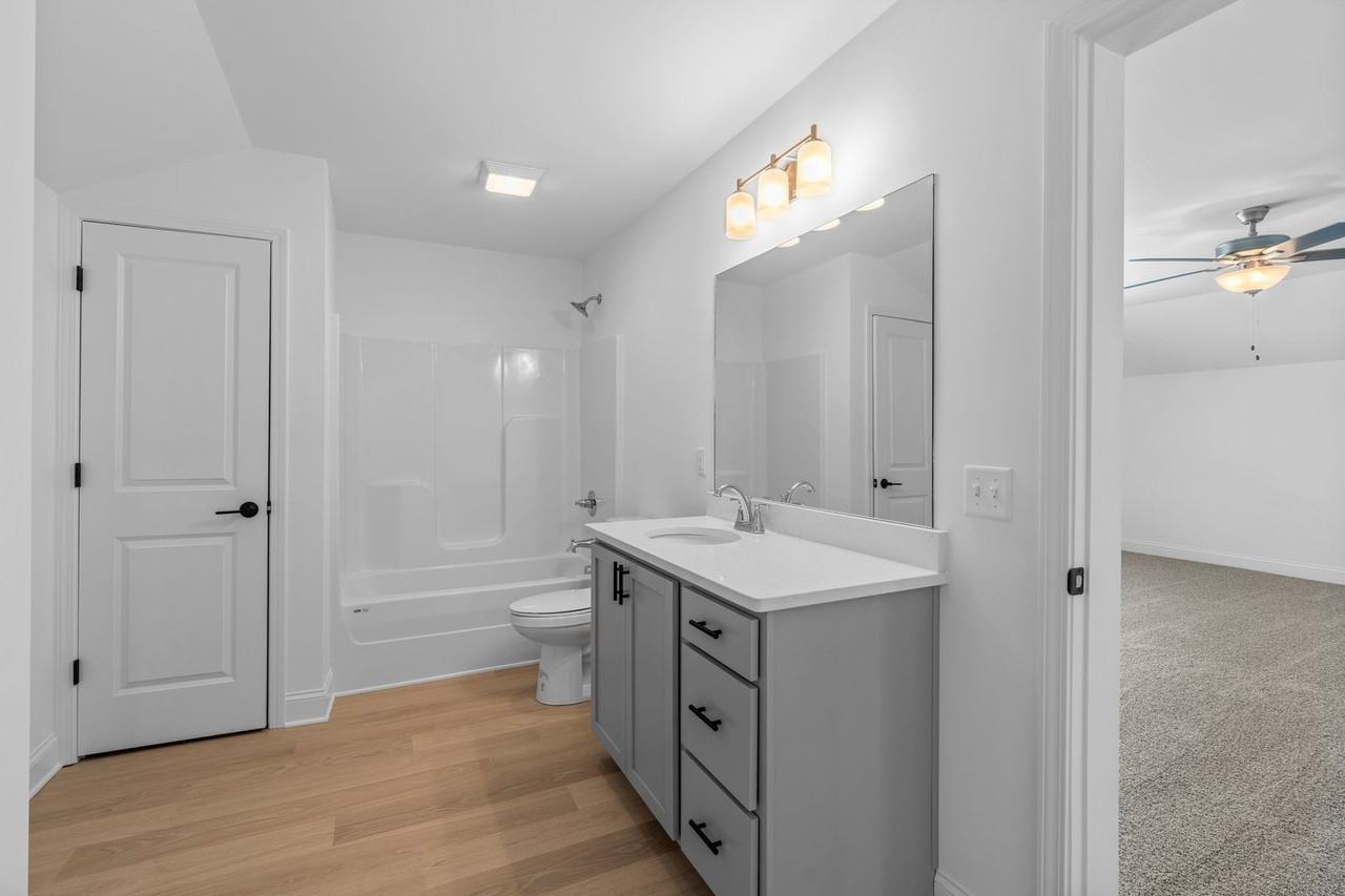 8973 James Creek Dr - Photo 7 of 33