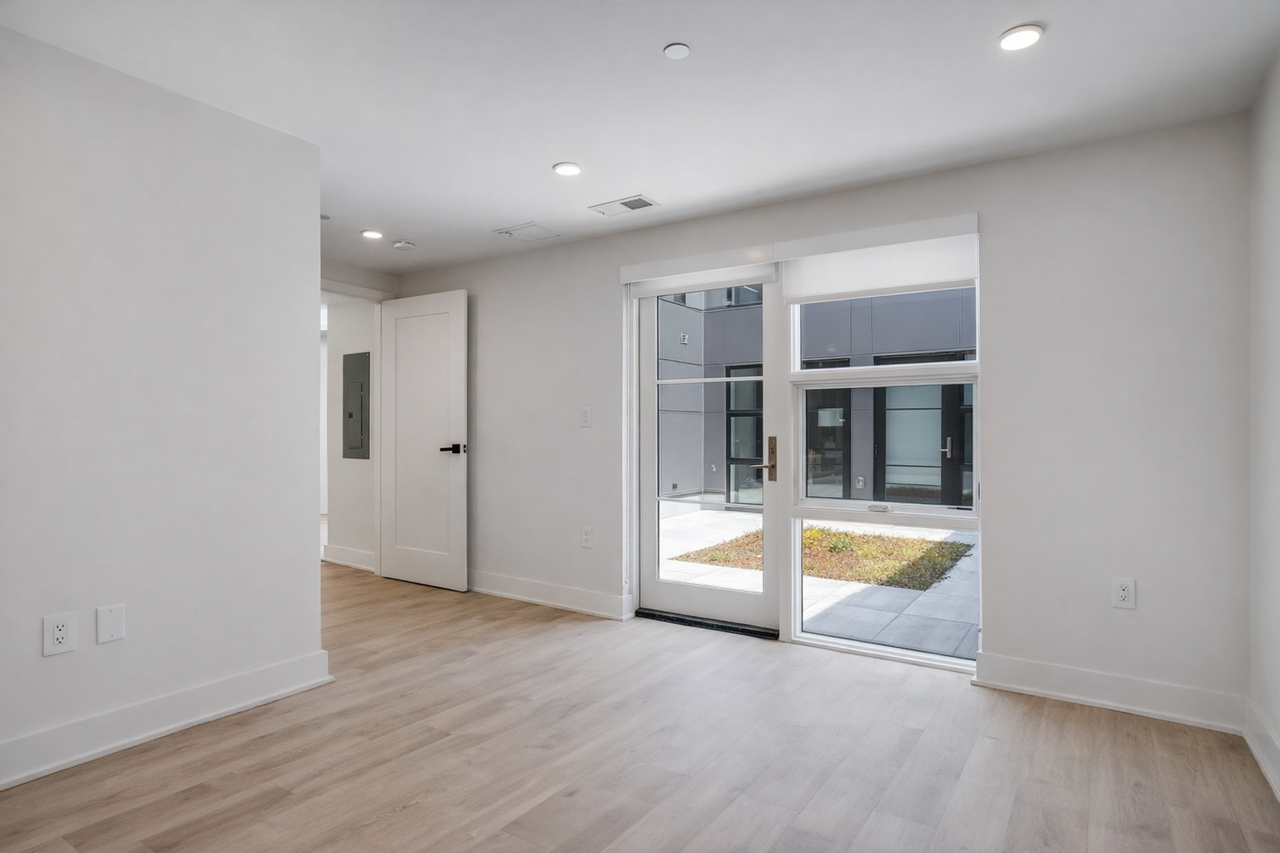 Define 14 - Photo 5 of 41