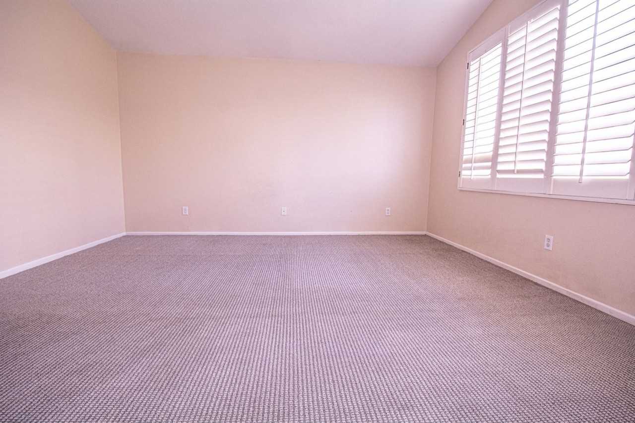 14736 Nova Scotia Dr - Photo 7 of 19