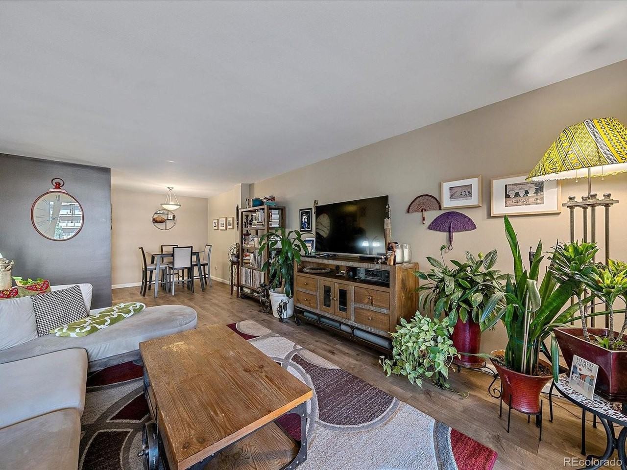 1111 Ash St - Photo 7 of 21