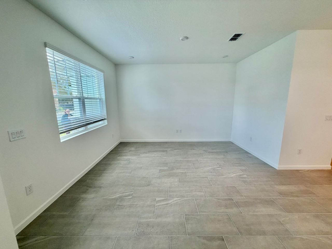 1308 Crab Apple Ln - Photo 3 of 29