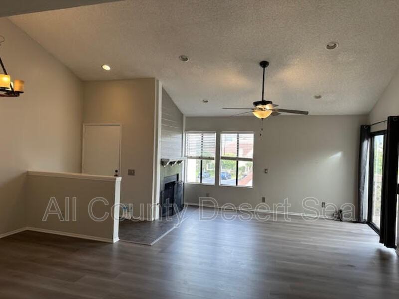 16542 Blackbeard Ln #305 - Photo 4 of 22