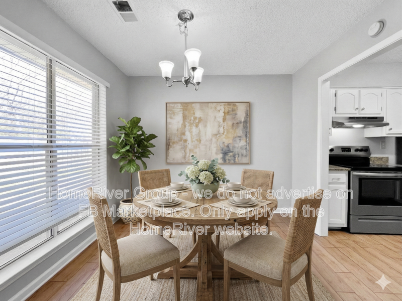 3440 Lakehurst Cv - Photo 3 of 26