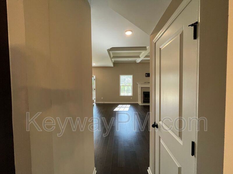 2322 Sheridan Dr - Photo 7 of 28