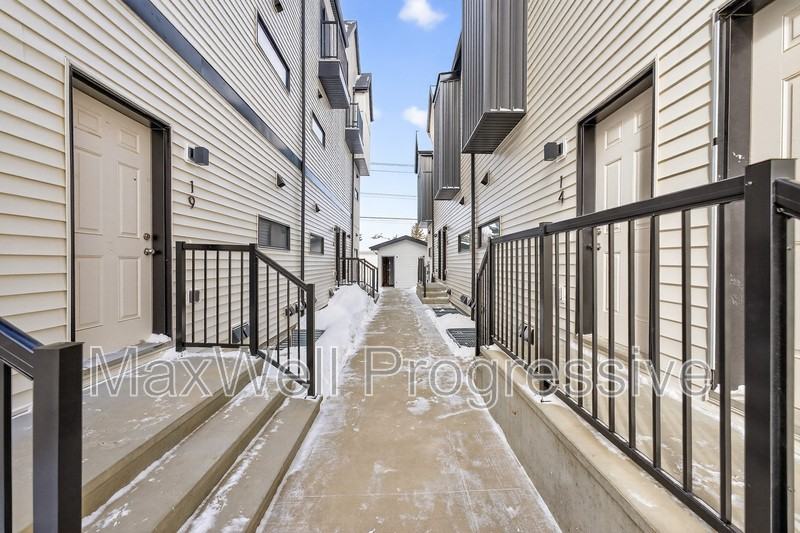 13516 115 Ave Nw #22 - Photo 7 of 35