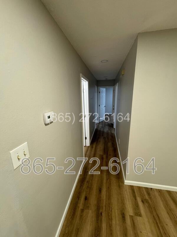 4034 Deer Run Dr - Photo 4 of 16