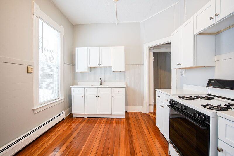 21 Day Ave #1R - Photo 3 of 13