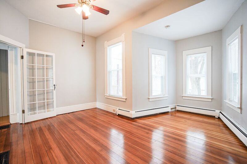 21 Day Ave #1R - Photo 7 of 13