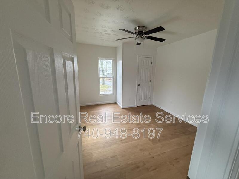 103 N Monroe St - Photo 4 of 10