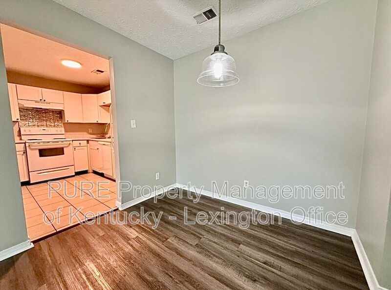 348 Redding Rd #5 - Photo 7 of 16