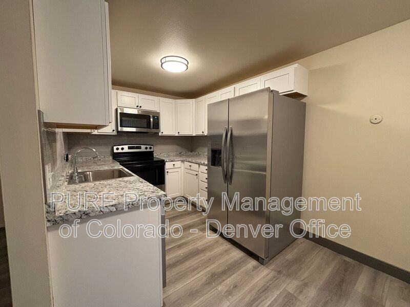 1245 Race St #107 - Photo 6 of 12