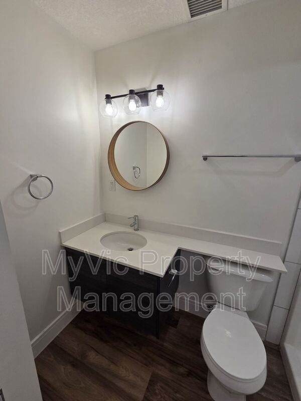 8015 102 St Nw - Photo 7 of 13