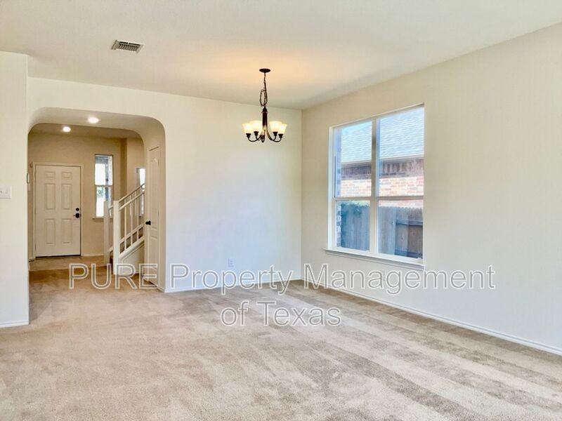 804 Crown Anchor Bnd - Photo 6 of 31