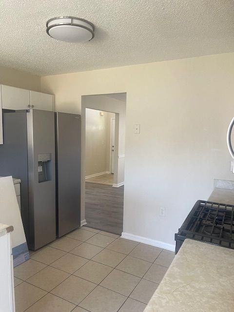 6469 Brenda Ann Dr - Photo 7 of 34