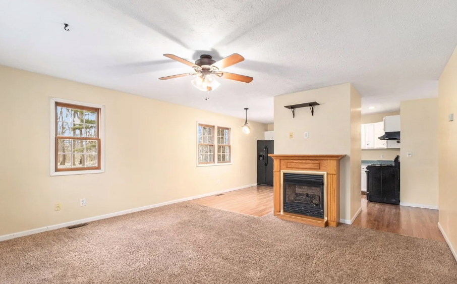 11402 W 1200 N - Photo 2 of 18