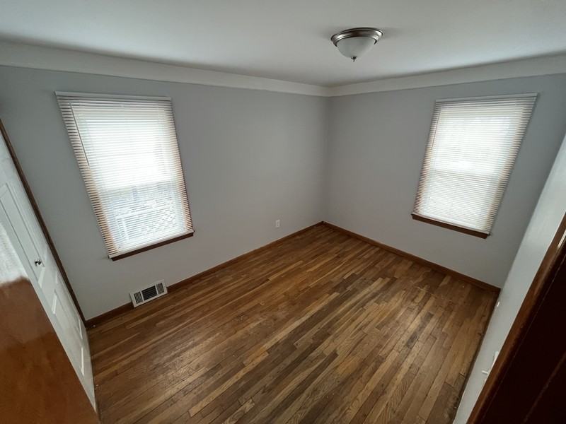 19963 Indian - Photo 5 of 8