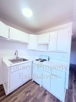 3810 E Monte Vista Dr - Photo 1 of 1