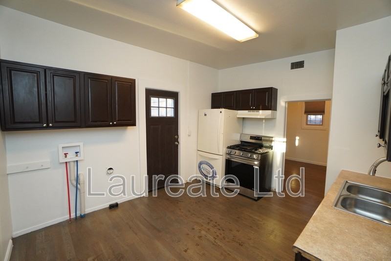 2417 E 47th Ave - Photo 7 of 18