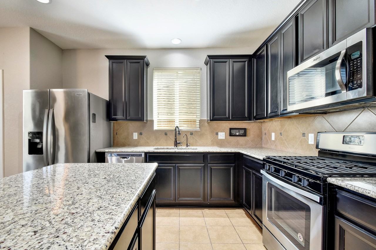 1447 Kedros - Photo 5 of 30