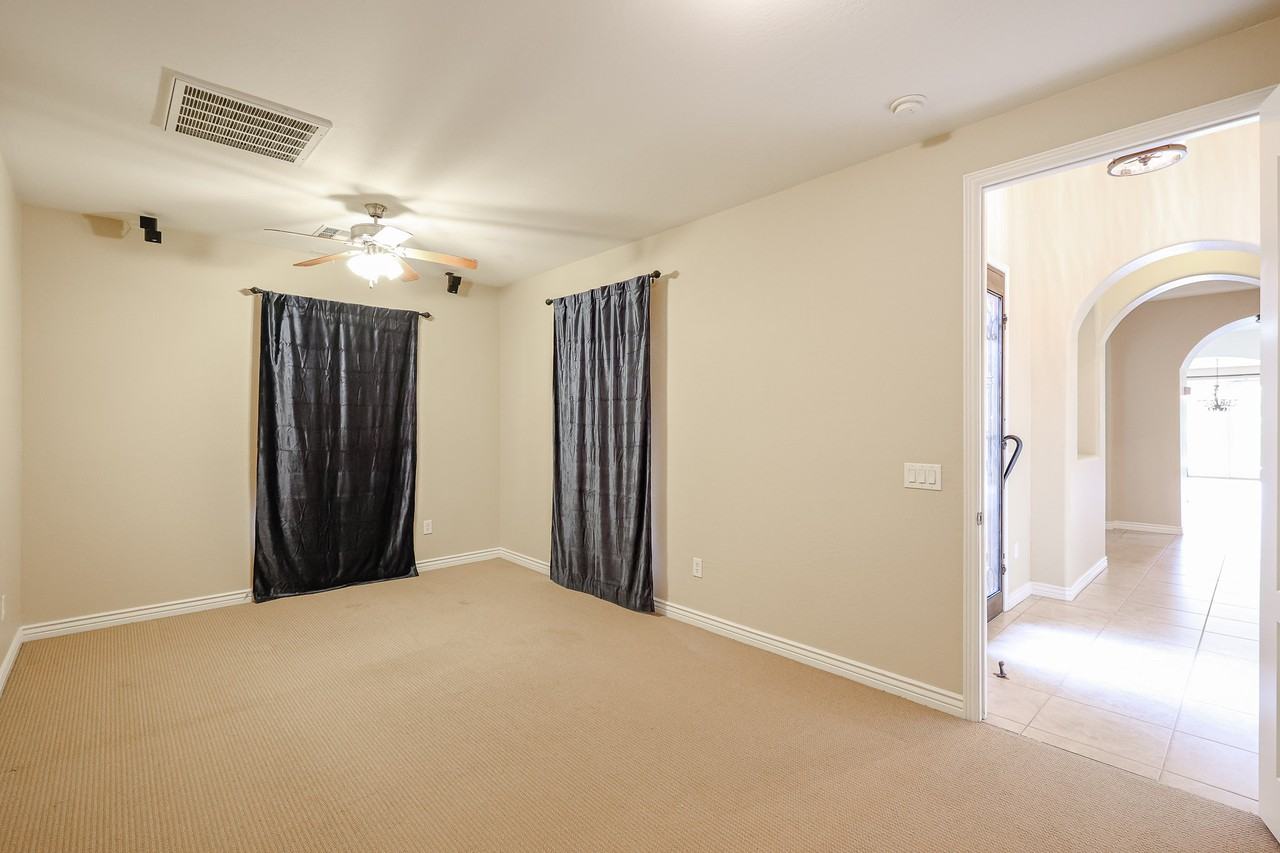 2351 E Azalea Dr - Photo 5 of 50