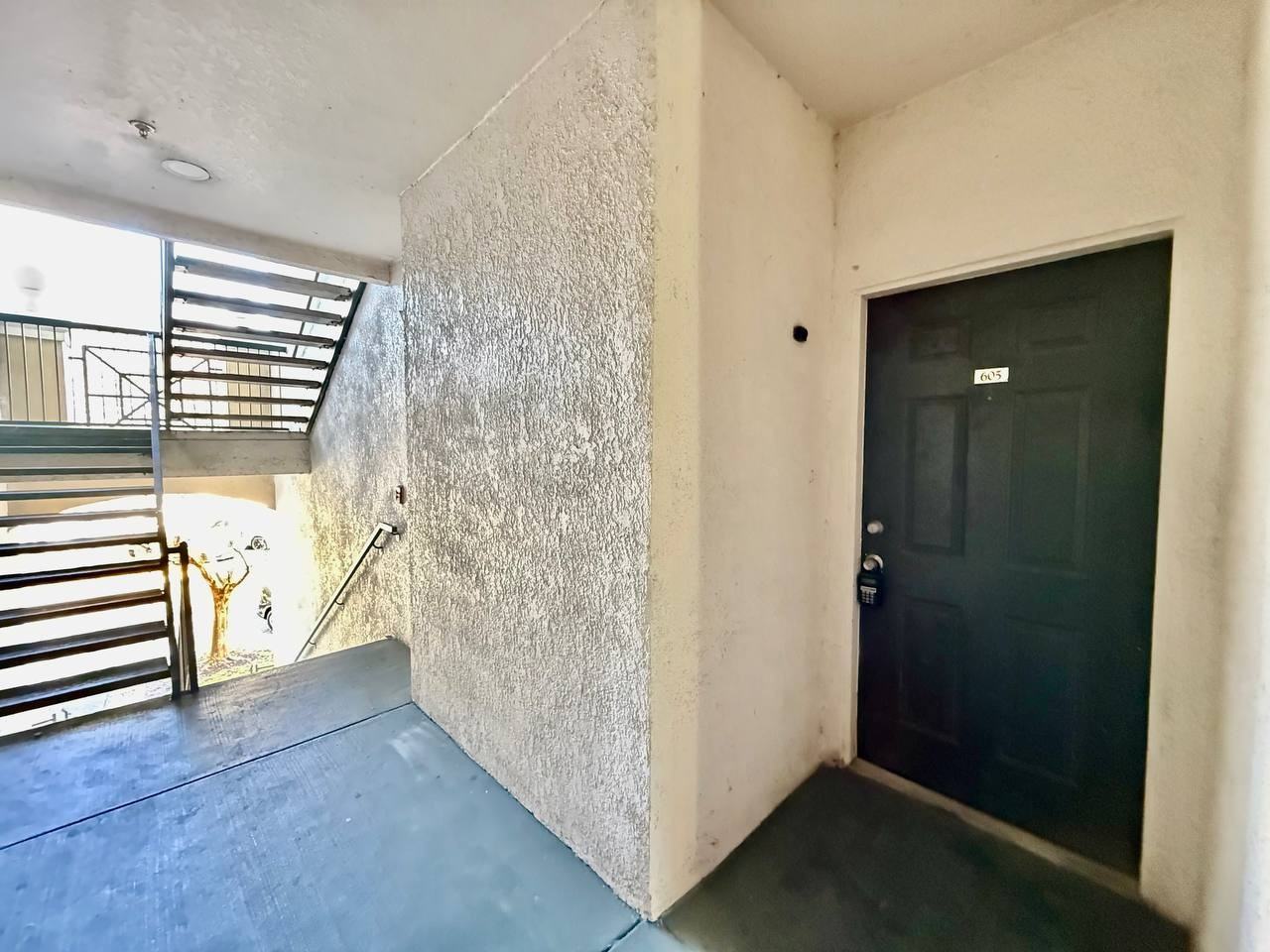 17106 Carrington Park Dr #605 - Photo 2 of 31