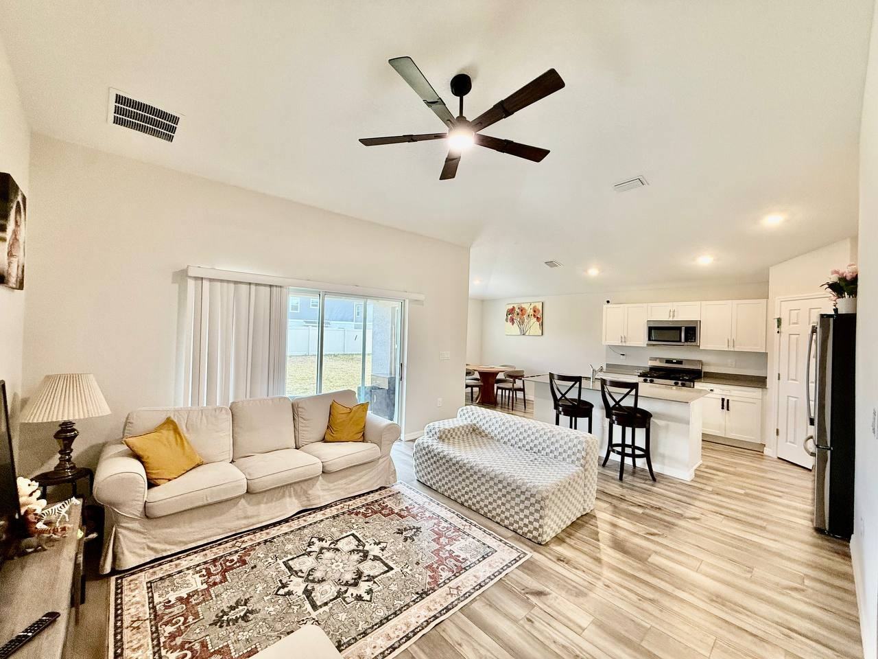 14841 Sterling Spur Ave - Photo 3 of 27