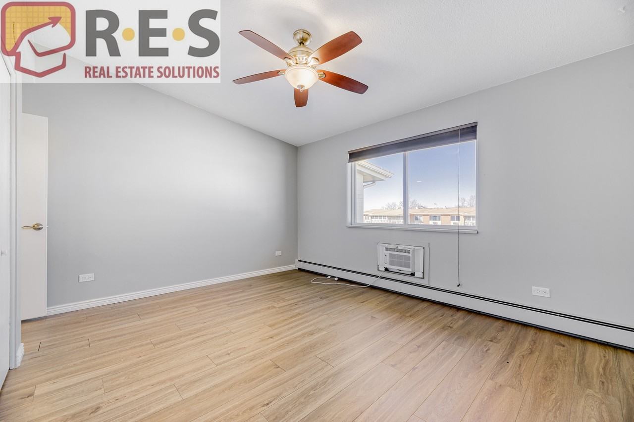 675 S Alton Way #1D - Photo 7 of 17