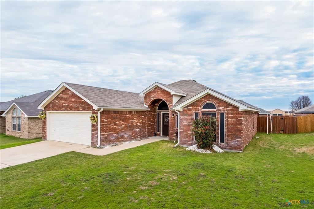 4310 Esta Lee Ave - Photo 2 of 28