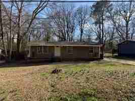 featured image of 219 Harmon Ave