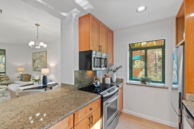 4250 El Camino Real - Photo 4 of 12