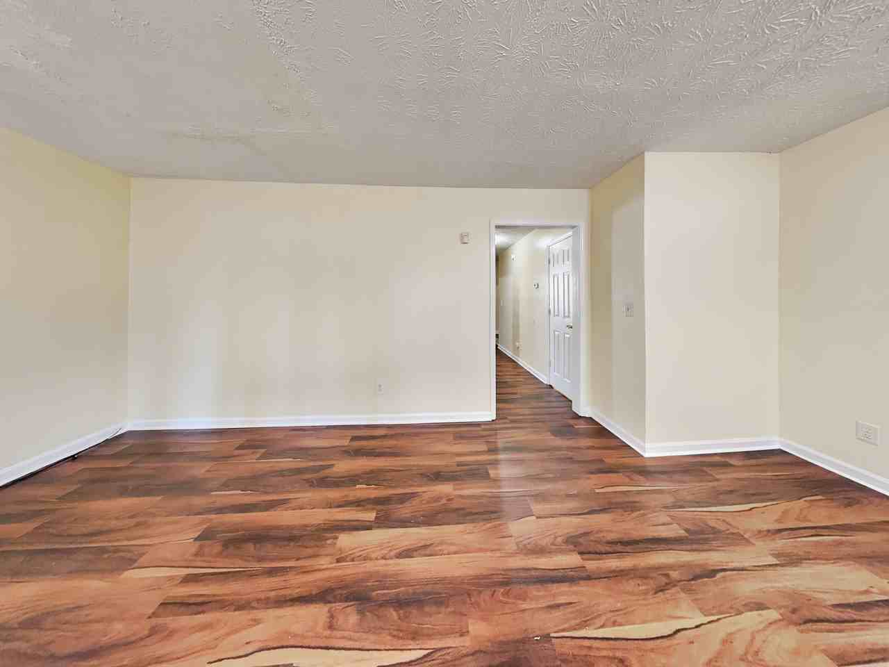 5280 Ridge Forest Dr - Photo 5 of 21