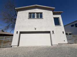 featured image of 3329 E Glenn St