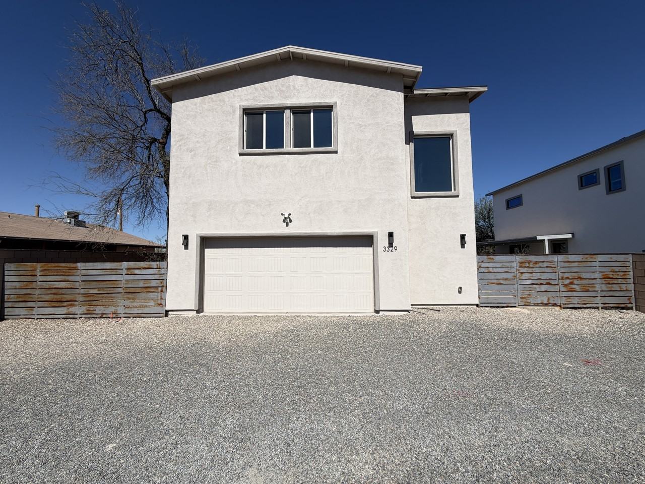 3329 E Glenn St - Photo 2 of 40