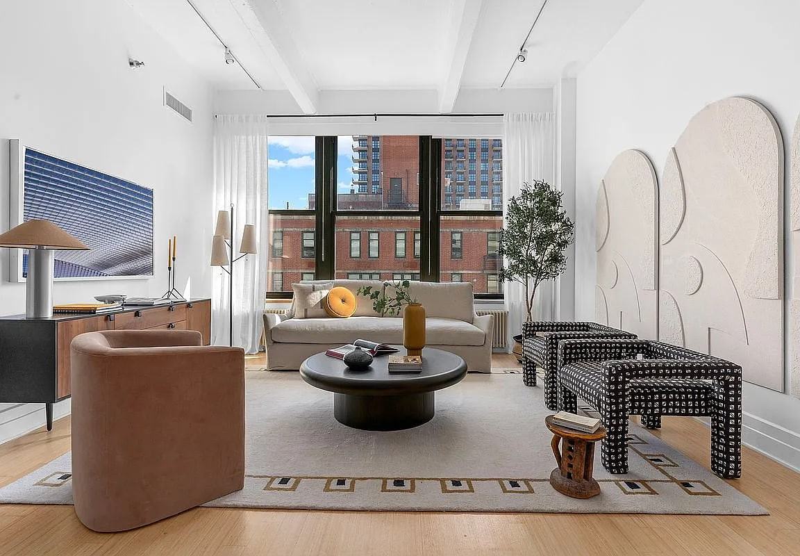 70 Washington St - Photo 4 of 6