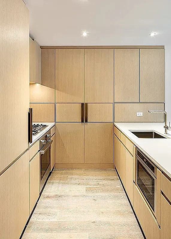 10 Nevins St - Photo 3 of 7