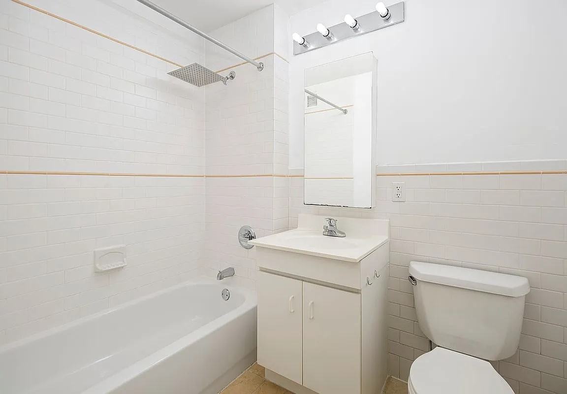 837 Washington Ave - Photo 4 of 4