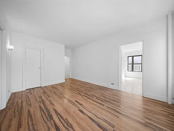 1001 Anderson Ave - Photo 3 of 7