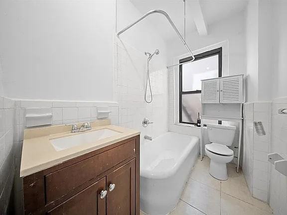 1001 Anderson Ave - Photo 6 of 7