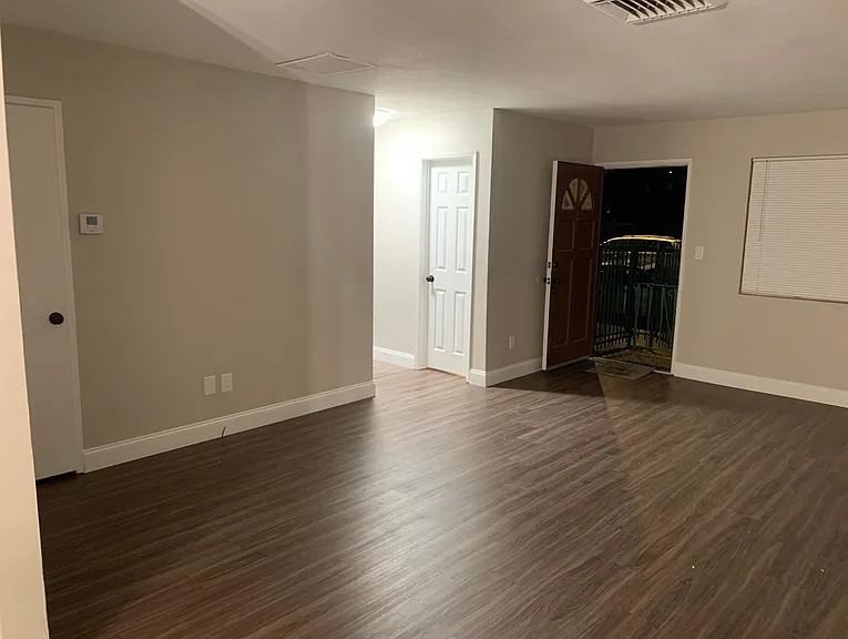 17041 Roscoe Blvd #4 - Photo 2 of 12