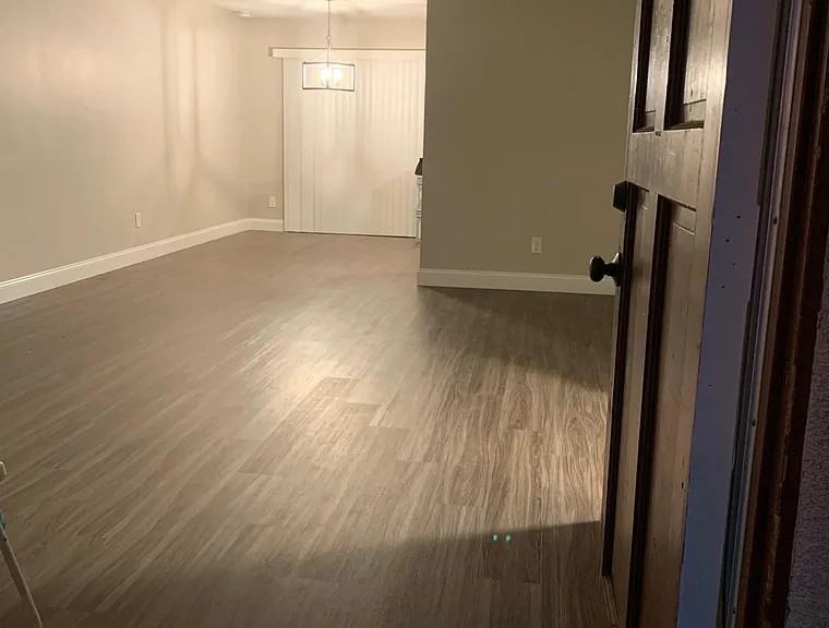 17041 Roscoe Blvd #4 - Photo 5 of 12